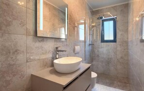 Shower - Villa Villa Esmeralda (Istria - Novigrad) (Novigrad)