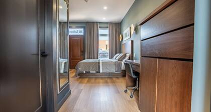 Lux Hotel in Blenheim