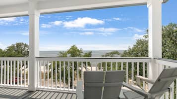 Signature House, 5 Bedrooms, Balcony, Beach View | Balcony view