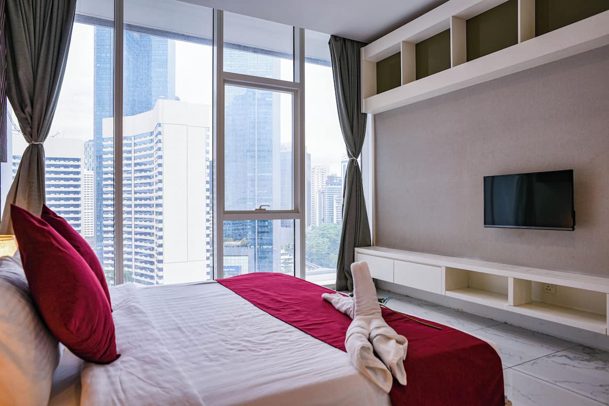 1 bedroom, in-room safe, desk, laptop workspace