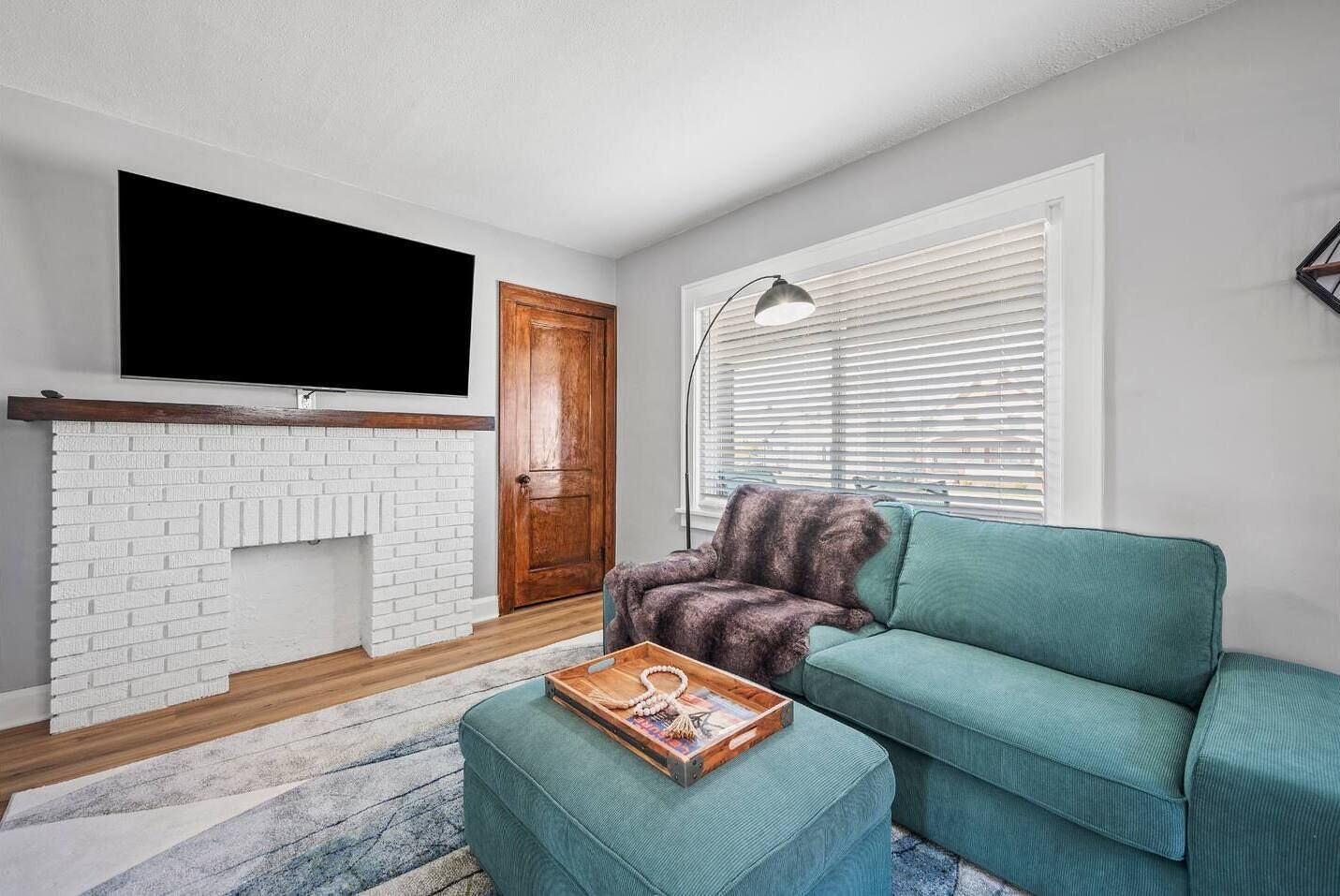 Smart TV, lettore DVD, studio, stampante