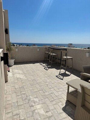 Balcony - Luxury Rooftop Wifi, Ac, Outdoor Barbecue (Mahdia)