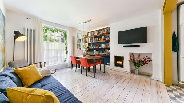 تلفزيون ذكي، كُتُب