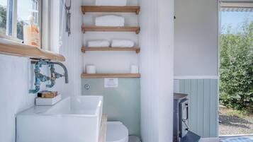Shower, towels