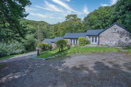 Brynach - 1 Bedroom - St Ishmael's