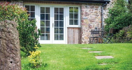 Gofan - 1 Bedroom Studio - St Ishmael's