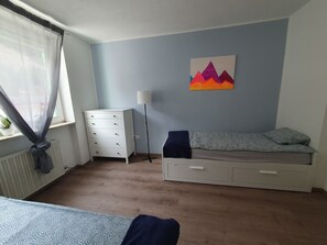 2 間睡房、熨斗/熨衫板、Wi-Fi、床單