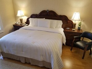 1 quarto, roupas de cama premium, espaço de trabalho para notebook