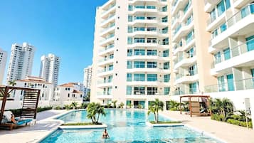Outdoor pool, pool loungers