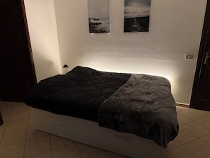 1 makuuhuone, vuodevaatteet