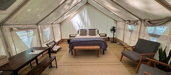 Valley Overlook - Glamping Tent N1 - the heart of Cuyahoga Valley National Park