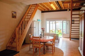 Interior - Le Relais de Louis (Orbigny)