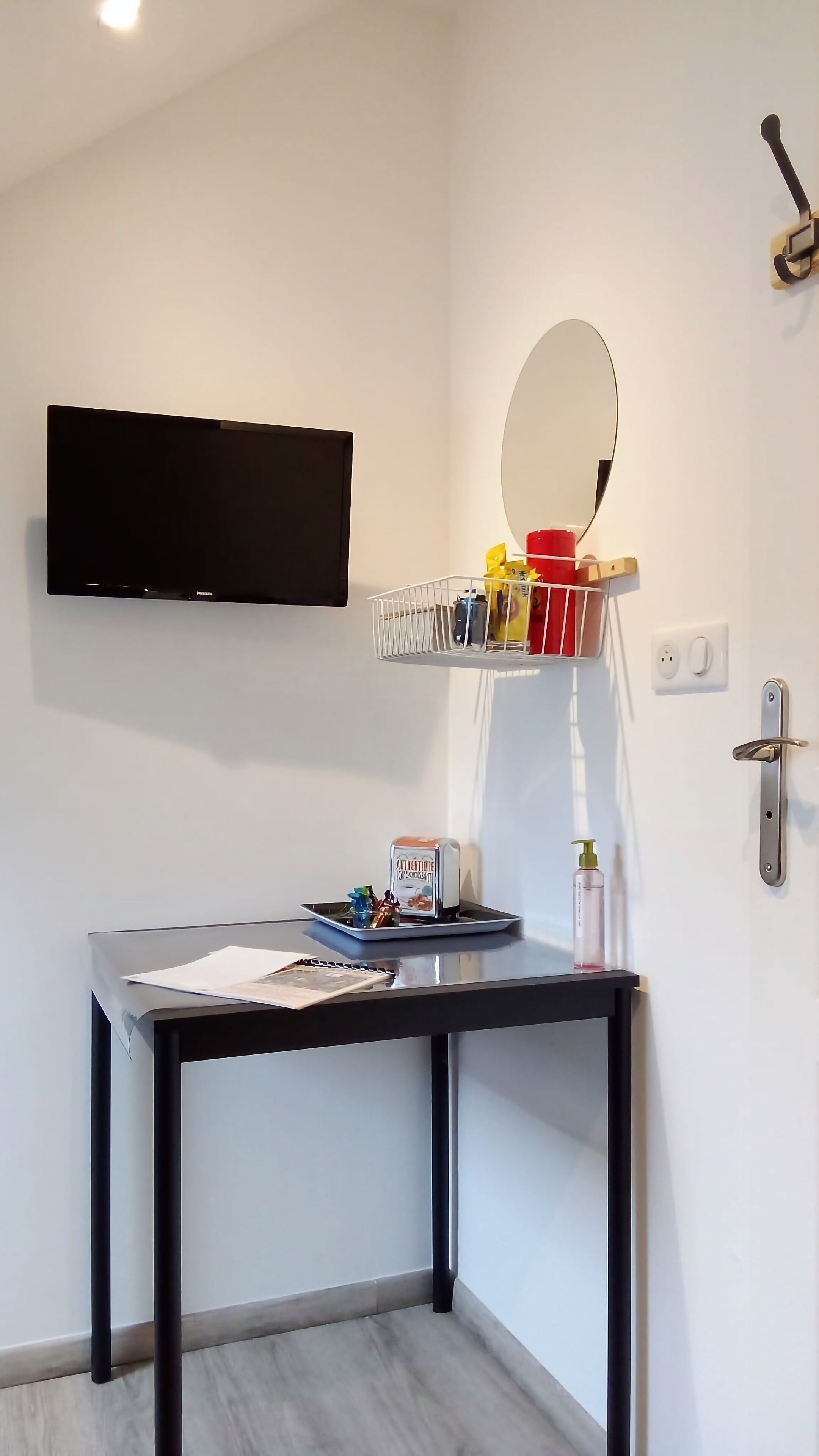 Habitació bàsica | 1 dormitori, habitacions insonoritzades, wifi gratuïta i roba de llit 