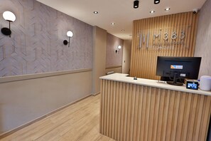 Lobby - M383 Hotel Bariloche (San Carlos de Bariloche)