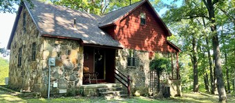 The Stone Cottage! Private with incredible views of the River and Mountains.