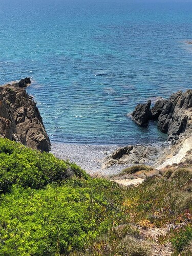 Nestled in the wilderness, a charming house just 3 minutes from the ocean.