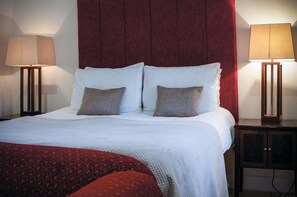 WiFi, bed sheets