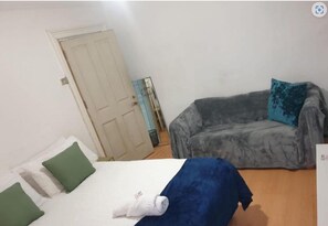 Deluxe Apartment | 1 bedroom, free WiFi - Great Value Bedroom FERN 2 (London)