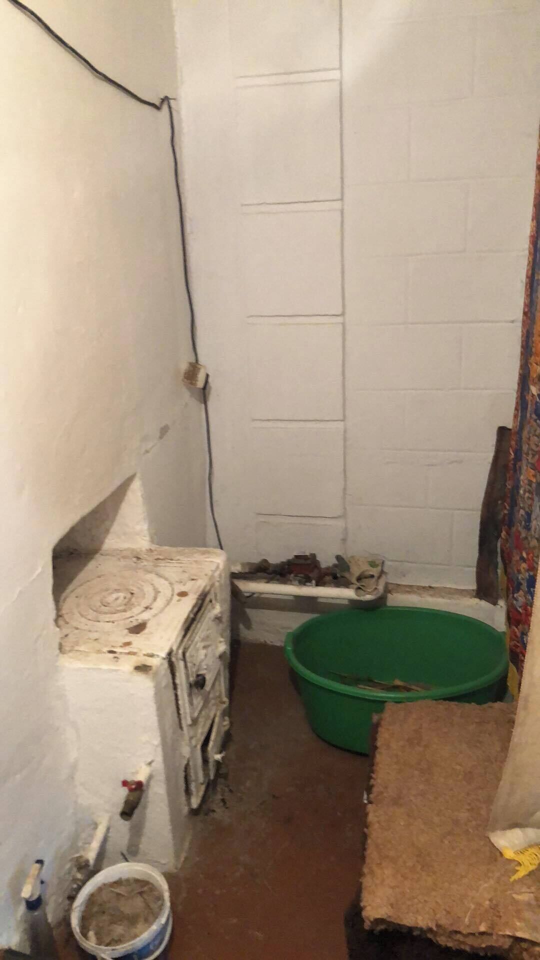 Shower, soap, toilet paper