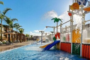 3 outdoor pools