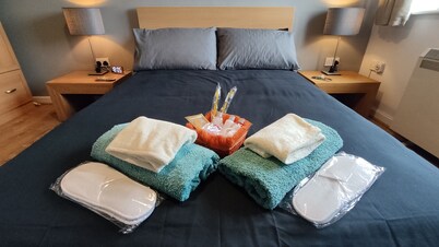 Modern 1-bed Flat in Wigan
