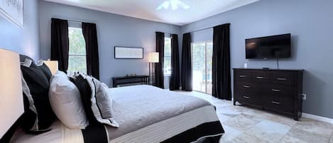 4 bedrooms, iron/ironing board, WiFi, bed sheets