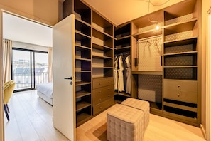 2 chambres, fer et planche à repasser, lit parapluie, Wi-Fi