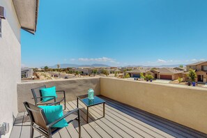 Terrace/patio - New Studio, Balcony w/views, Nexflix, Pool
 (Albuquerque)