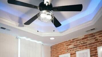 2 habitaciones y caja de seguridad en la habitación