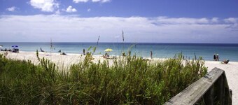 Brand New Home near Warm Mineral Springs 