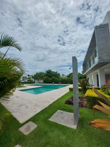 Casa Agave Azul El Quelele 8-10 mins to Beaches