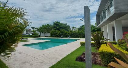 Casa Agave Azul El Quelele 8-10 mins to Beaches