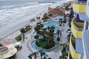 Indoor pool, outdoor pool - 1BD/1Bath - Daytona Beach Cozy Condo! (Daytona Beach)