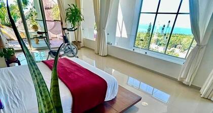 Stunning Oceanview 2BR Loft Indoor-Outdoor Living Walk to Beach