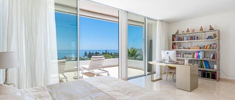 5 makuuhuonetta, silitysrauta/-lauta, Wi-Fi, vuodevaatteet