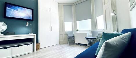 Smart-TV, Bücher