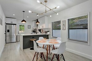 Maison Luxe | Restauration dans la chambre