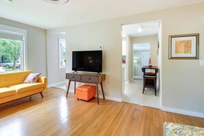 TV, offices - Downtown Baudette Vacation Rental: Walk to Dining! (Baudette)