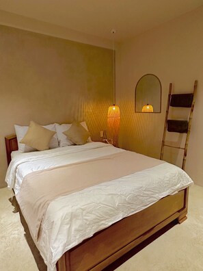 Double Room | Individually decorated, individually furnished, iron/ironing board - 41 Nguyen Tu (Quy Nhon)