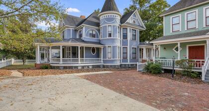 Beautiful Historic Downtown Apt - Walk Everywhere