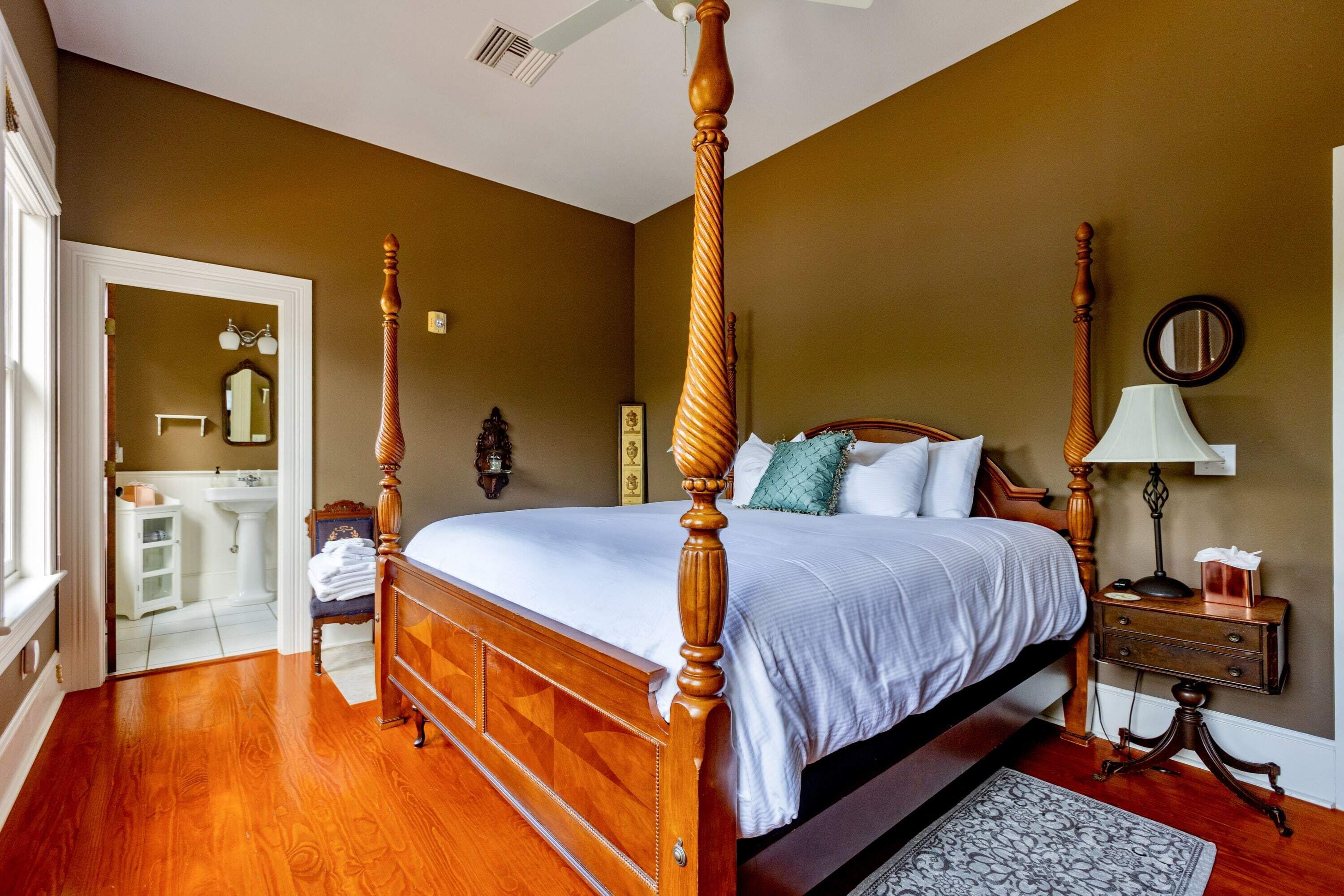 Southern Charm Room at the Camellia Rose Inn