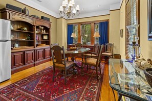 Dining - Beautiful Downtown 2 BR Home w/ Yard (Gainesville)