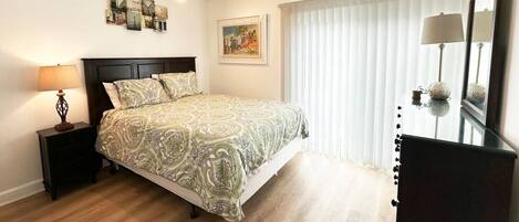 1 chambre, fer et planche à repasser, Wi-Fi, draps fournis