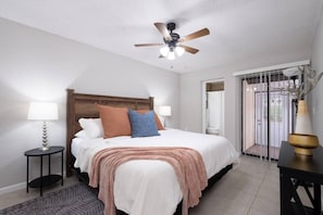 2 bedrooms, desk, iron/ironing board, WiFi