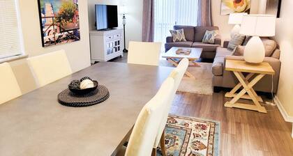 Large 1 BR Condo - Next to Oaks Mall and Hospital