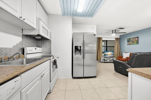 Downtown Duplex- Spacious and Comfy 2 Bedroom