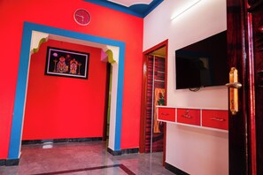 Interior - Sri Sakthi Residence - Mount View - Divinity House for your temple visit (Tiruvannamalai)