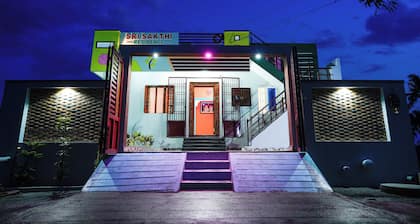 Sri Sakthi Residence - Mount View - Divinity House for your temple visit