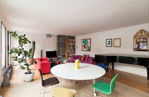 Interior - The Piano Le Marais 3 bdrs 2 bath (Paris)