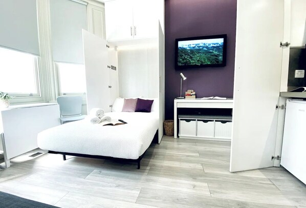 1 bedroom, desk, iron/ironing board, free WiFi